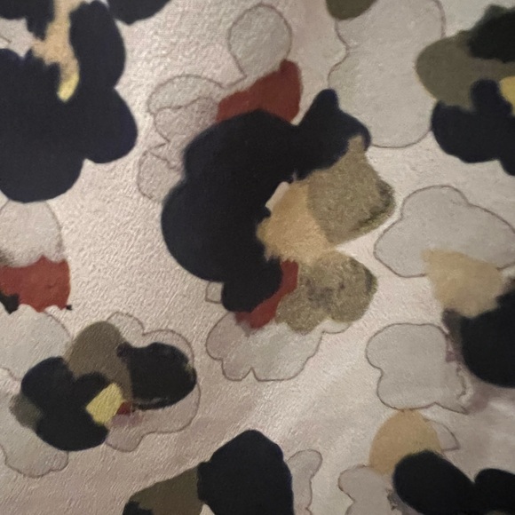 CAbi Sleeveless Top Size Small - Picture 4 of 5